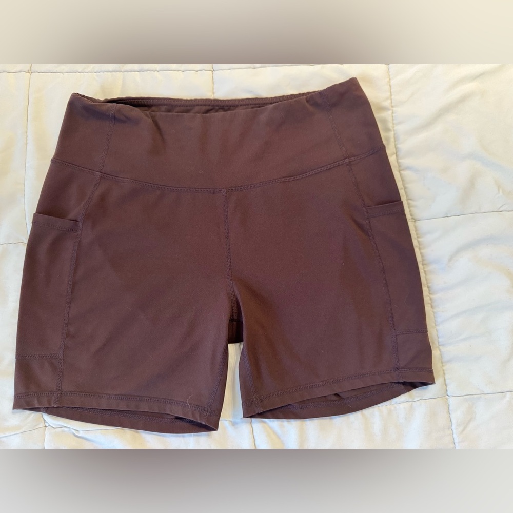 High Rise Athletic Shorts with Pockets